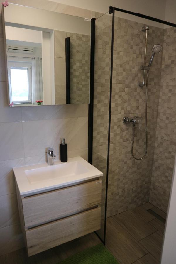 Apartments Komel I Opatija Zewnętrze zdjęcie